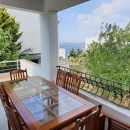 With Garden And Sea View In Gundogan -