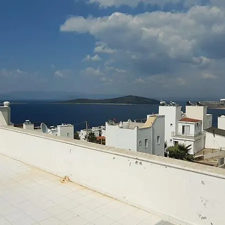 With Garden And Sea View In Gundogan - * بودروم